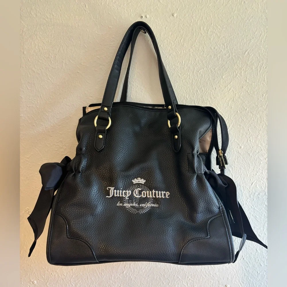Juicy Couture Elegant Black Tote‎